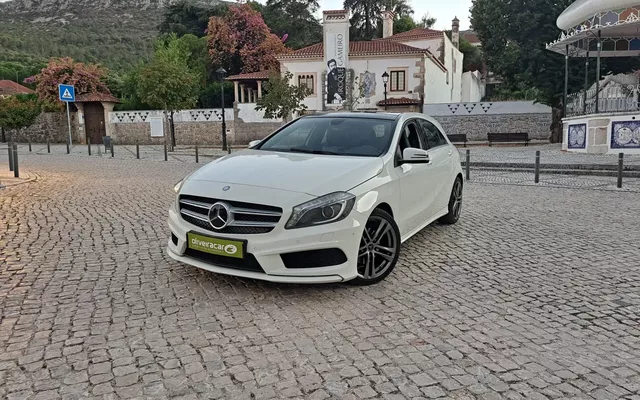 Mercedes-Benz A 200 (BlueEFFICIENCY) 7G-DCT AMG Sport