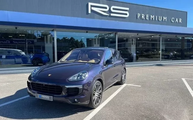 PORSCHE Cayenne Cayenne S E-Hybrid