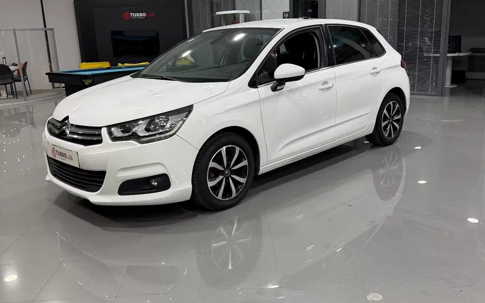 Citroën C4