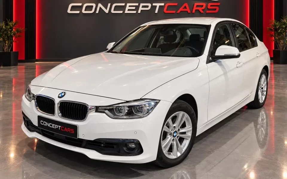 BMW Serie 3 318d xDrive - 13990€ en Monforte de lemos