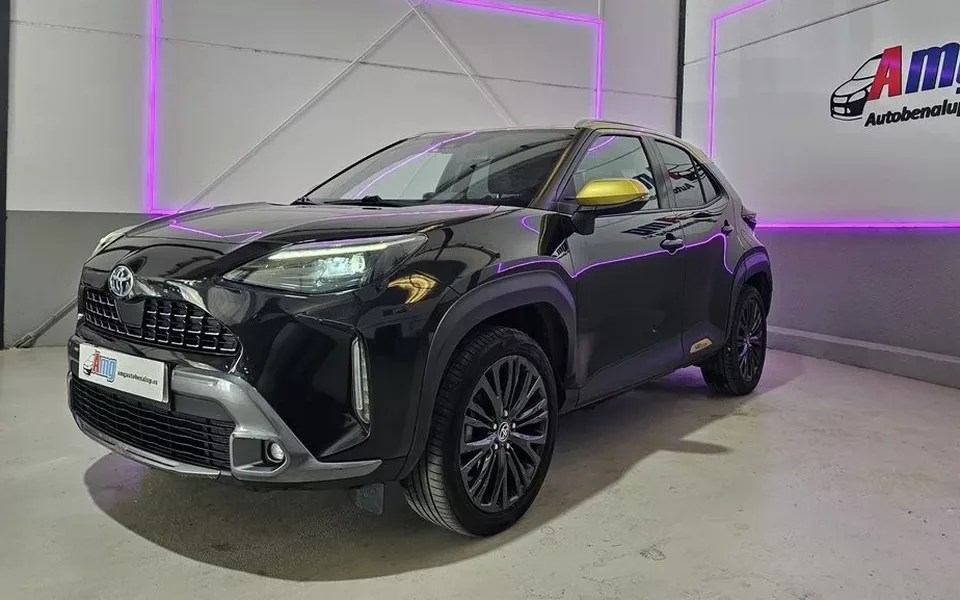 TOYOTA Yaris Cross Yaris Cross 120H Adventure