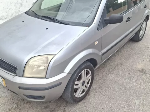 Ford Fusion 1.25 First Edition