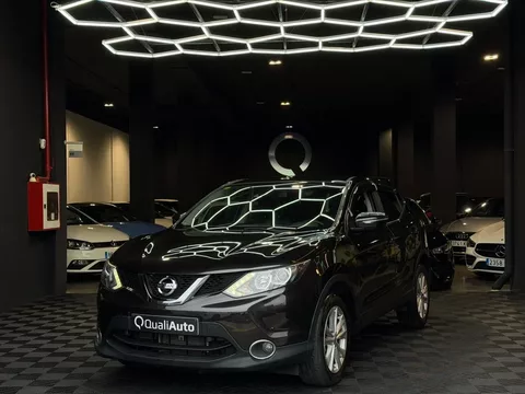 NISSAN Qashqai Qashqai 1.6dCi Black Edition 4x2 XTronic