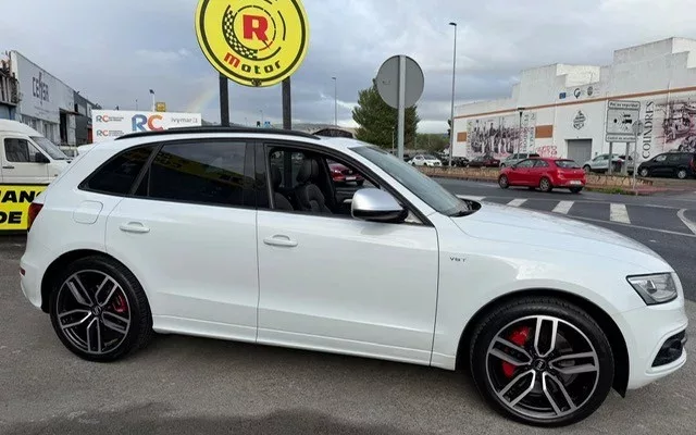 AUDI Q5 AUDI Q5 Todoterreno Automático de 5 Puertas