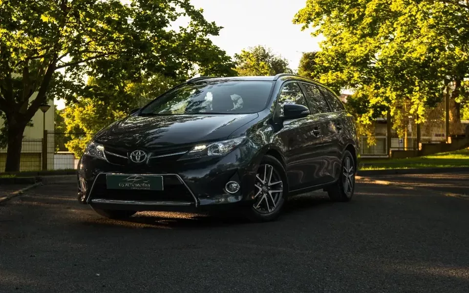 Toyota Auris 1.4 D-4D Exclusive +Skyv.+Navi