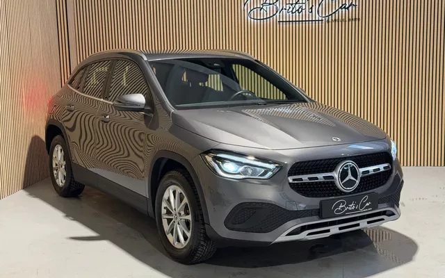 Mercedes-Benz GLA 250 e Progressive