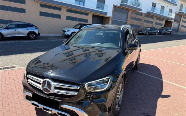 Mercedes-Benz GLC 220