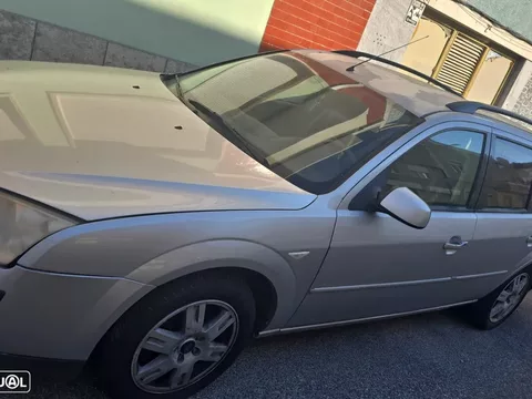 Ford Mondeo SW 2.0 TDdi Ghia