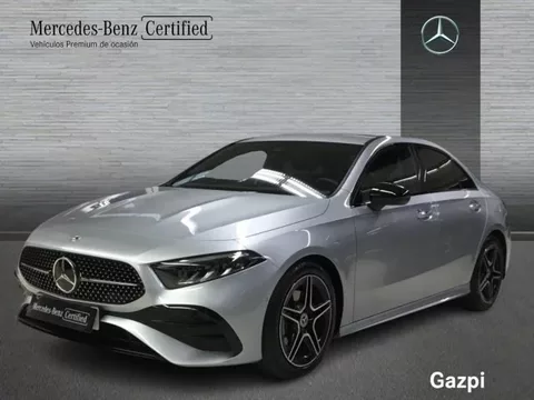 MERCEDES-BENZ Clase A CLASE A 180 d Berlina