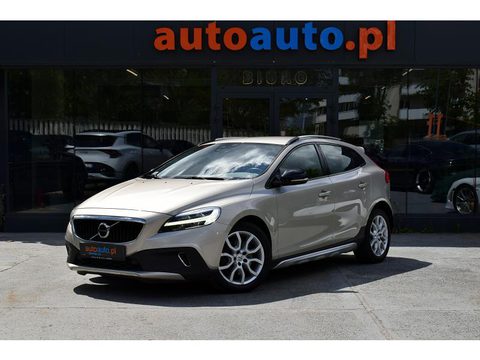 Volvo V40 2018