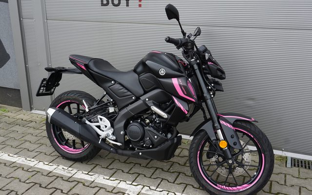 Yamaha MT 125 PINK