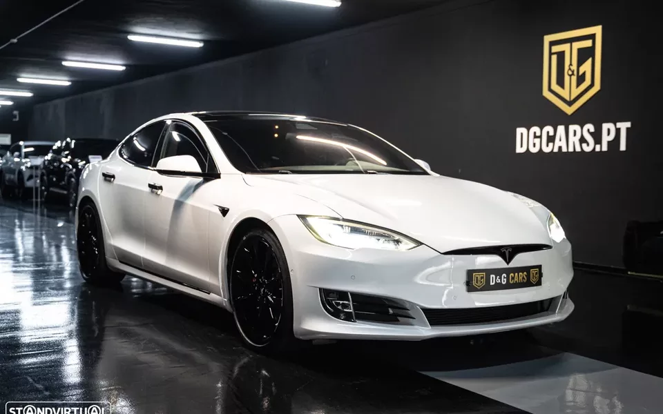 Tesla Model S 75D AWD