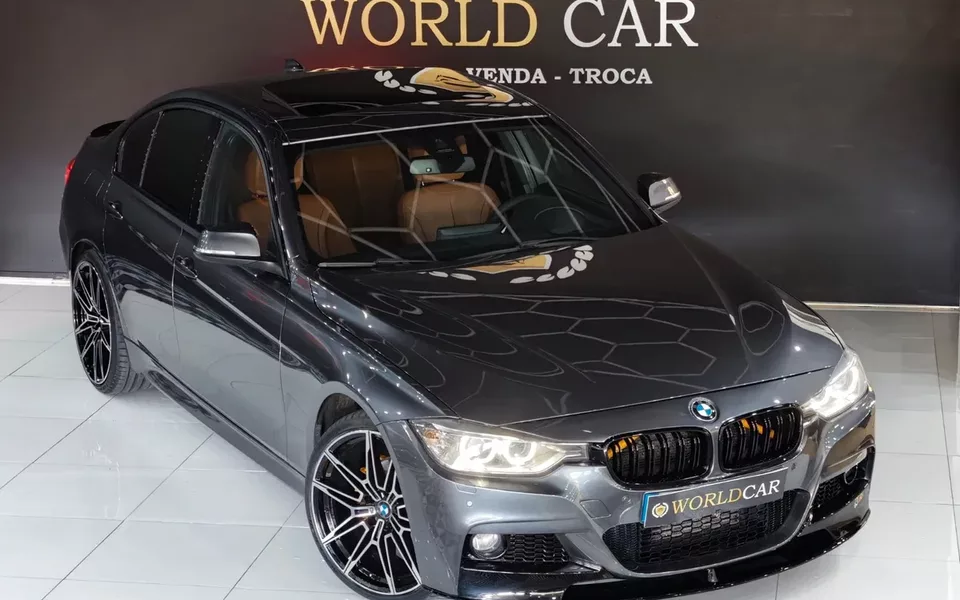 BMW 320