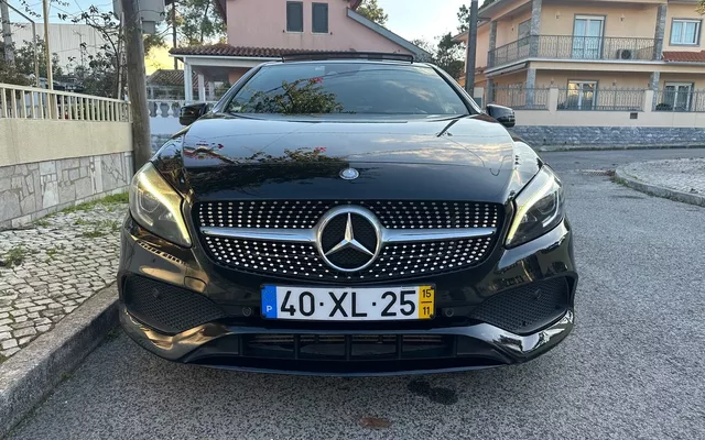 Mercedes-Benz A 220 d 7G-DCT AMG Line