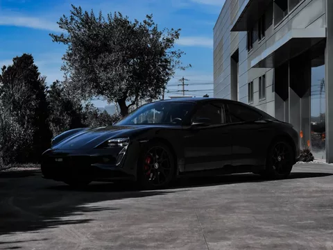 Porsche Taycan 4S