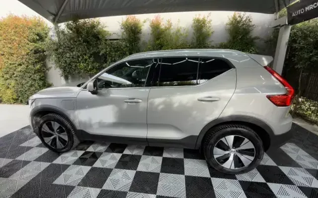 Volvo XC 40 2023 1.5 T4 PHEV R-Design