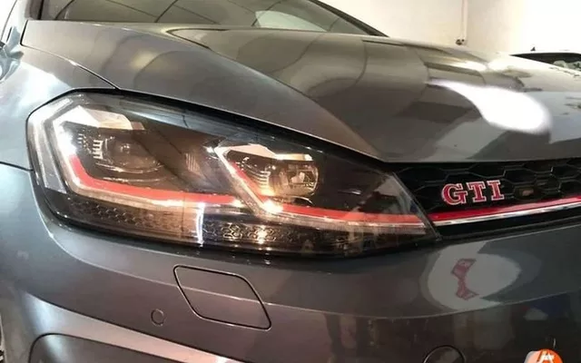 VOLKSWAGEN Golf Golf 2.0 TSI GTI Performance 180kW