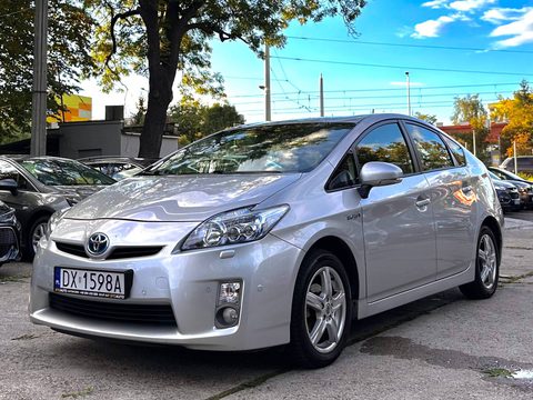 Toyota Prius 30