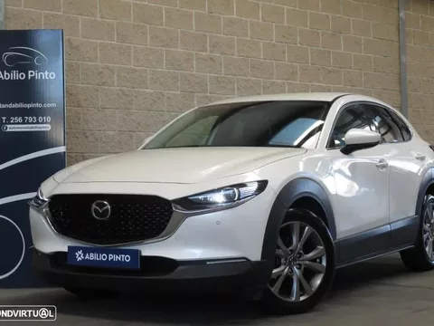 Mazda CX-30 2.0 e-Skyactiv-G Exclusive-line