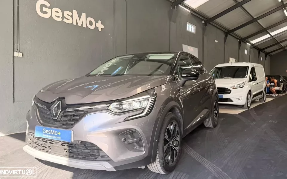 Renault Captur 1.0 TCe Techno Bi-Fuel