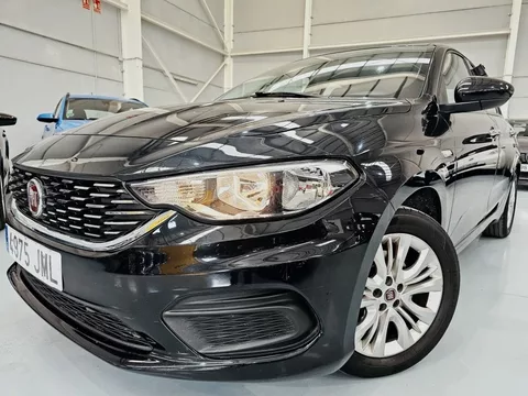 FIAT Tipo Tipo Sedán 1.4 Easy