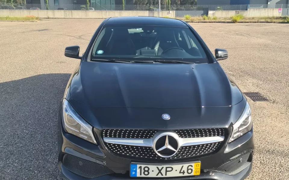 Mercedes-Benz CLA 220 d 7G-DCT AMG Line