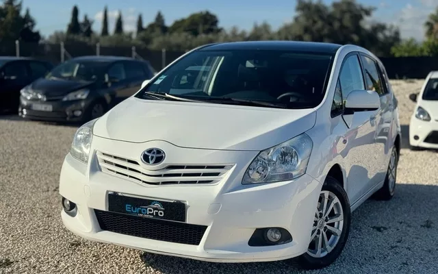 TOYOTA Verso Verso 2.0D4D Live 5pl.