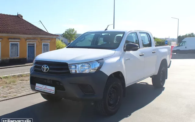 Toyota Hilux 2.4 D-4D 4WD CD CM