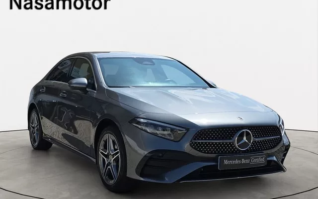 Mercedes-Benz A 250 Limousine