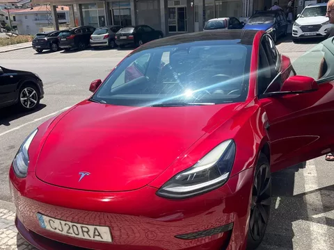Tesla Model 3 Standard RWD