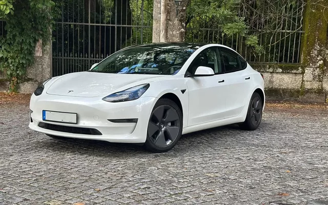 Tesla Model 3 Long Range Tração Integral