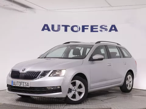 Skoda Octavia COMBI 1.5 TGI AMBITION GAS CNG DSG 130CV 5P # IVA DEDUCIBLE,PARKTRONIC,CAMARA TRASERA