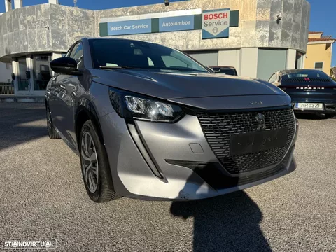 Peugeot e-208 50 kWh Active Pack