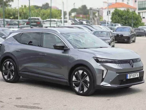 RENAULT - Scénic - Scénic E-Tech 87 kWh Techno