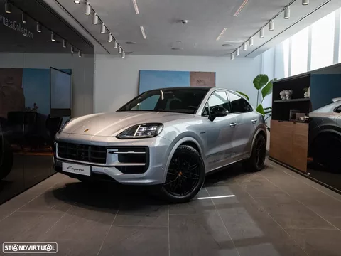 Porsche Cayenne Coupé E-Hybrid Black Edition