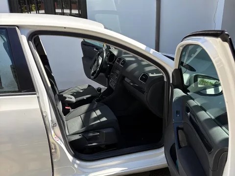 VW Golf 1.6 TDi Confortline