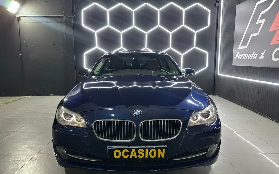 BMW Serie 5 525d Touring - 11980€ en Jaen