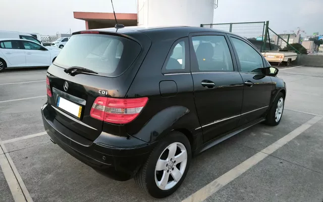 Mercedes-Benz B 180 CDI