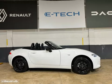 Mazda MX-5 1.5 RF Sky-G Excellence Navi