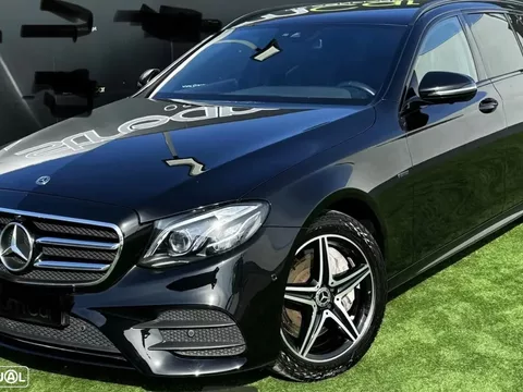 Mercedes-Benz E 300 Bluetec Hybrid Elegance