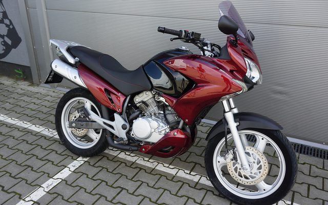 Honda Varadero 125
