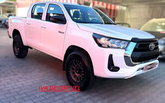 Toyota Hilux 2.4 D-4D 4WD Tracker