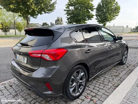 Ford Focus 1.0 EcoBoost ST-Line