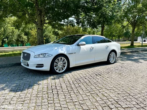 Jaguar XJ 3.0 V6 Versão Longa Autobiography