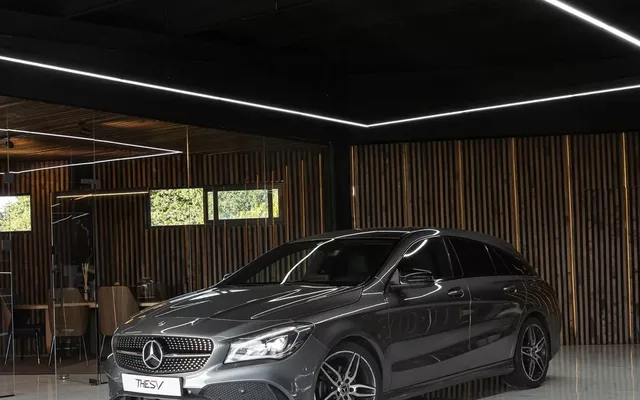 Mercedes-Benz CLA 180 d AMG Line