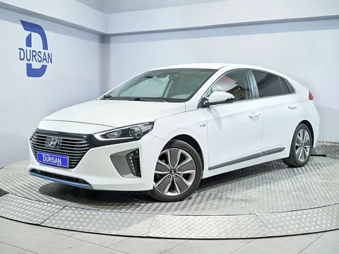 HYUNDAI Ioniq Ioniq HEV 1.6 GDI Tecno - 11790€ en Burgos