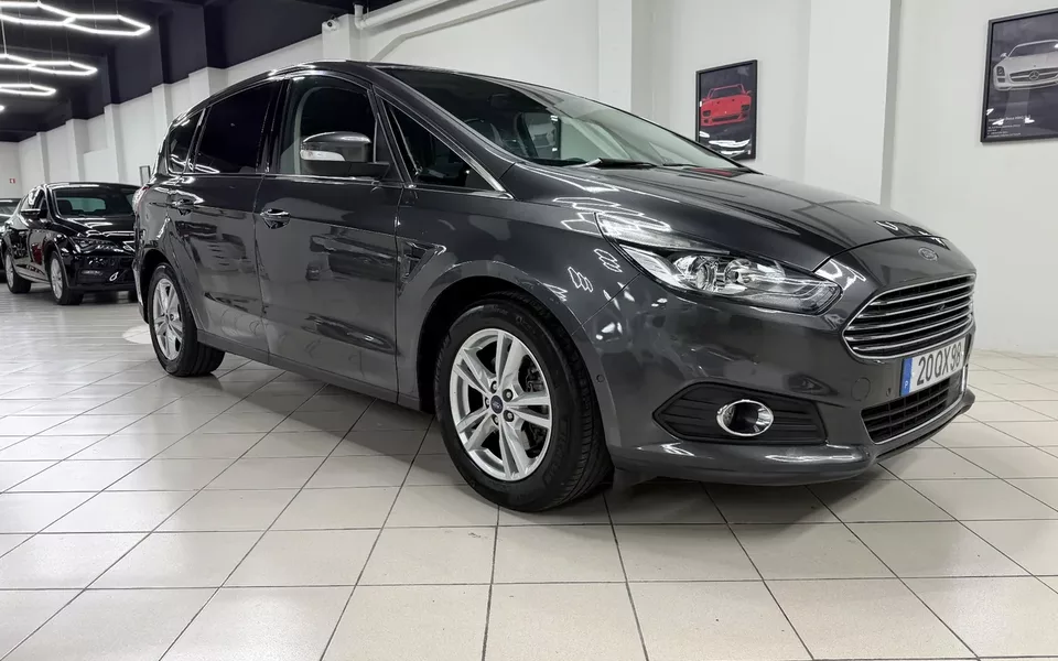 Ford S-Max 2.0 TDCi Titanium