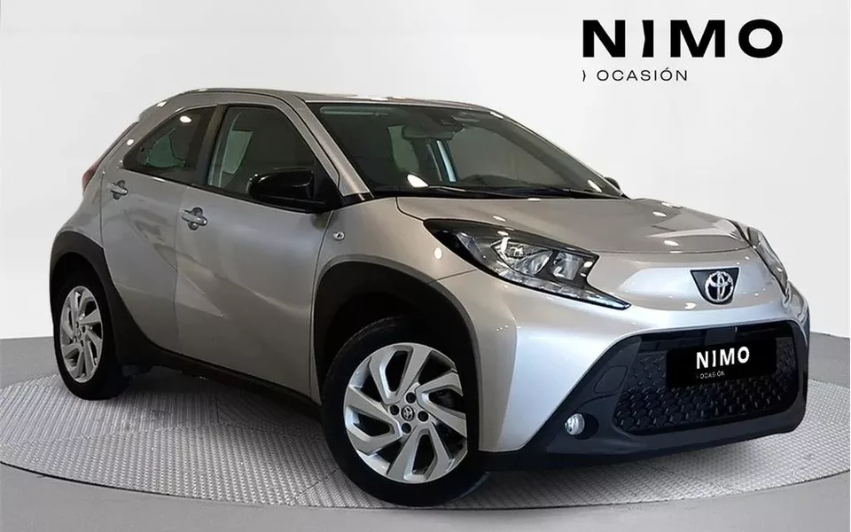 TOYOTA Aygo X Cross AYGO X CROSS 1.0 VVT-I 72CV Play