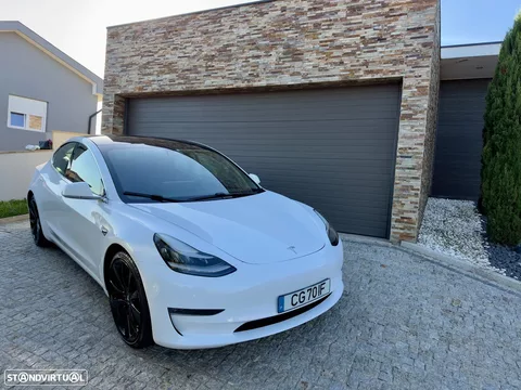 Tesla Model 3 Performance Dual Motor AWD