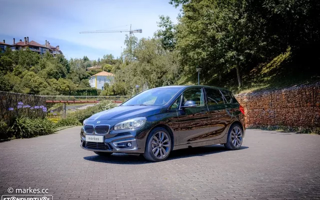 BMW 218 Active Tourer d Line Luxury Auto